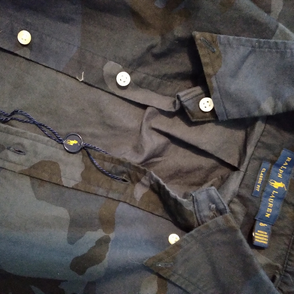 Polo - Picture 3 of 3